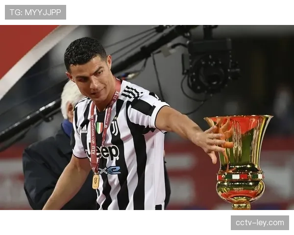 维尼修斯独家专访：谈论欧冠卫冕目标与姆巴佩可能的加盟